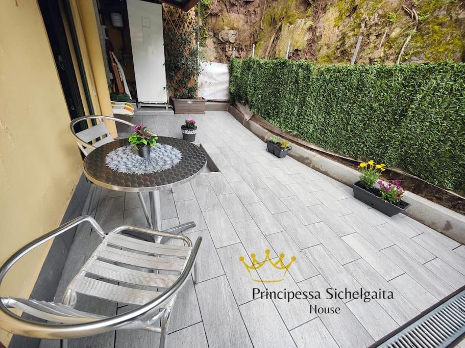 Villa Principessa Sichelgaita House Salerno Esterno foto